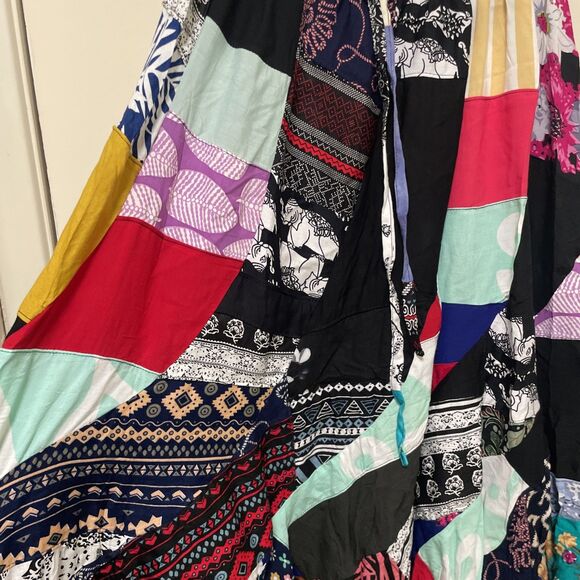 Peaceful People Skirt Sm-Med Boho Hanki Patchwork Renaissance NWT Beautiful - Picture 3 of 12